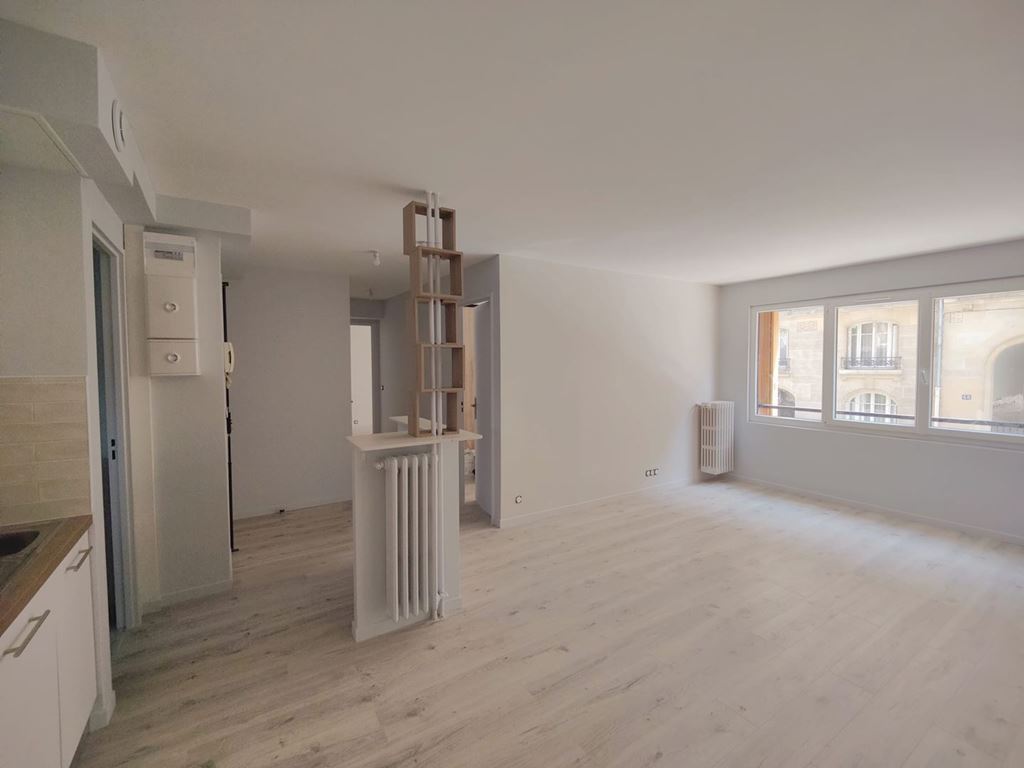 Appartement T3 PARIS 14 650000€ Rene Legal/SH gestion Appartement T3 PARIS 14 650000€ Rene Legal/SH gestion